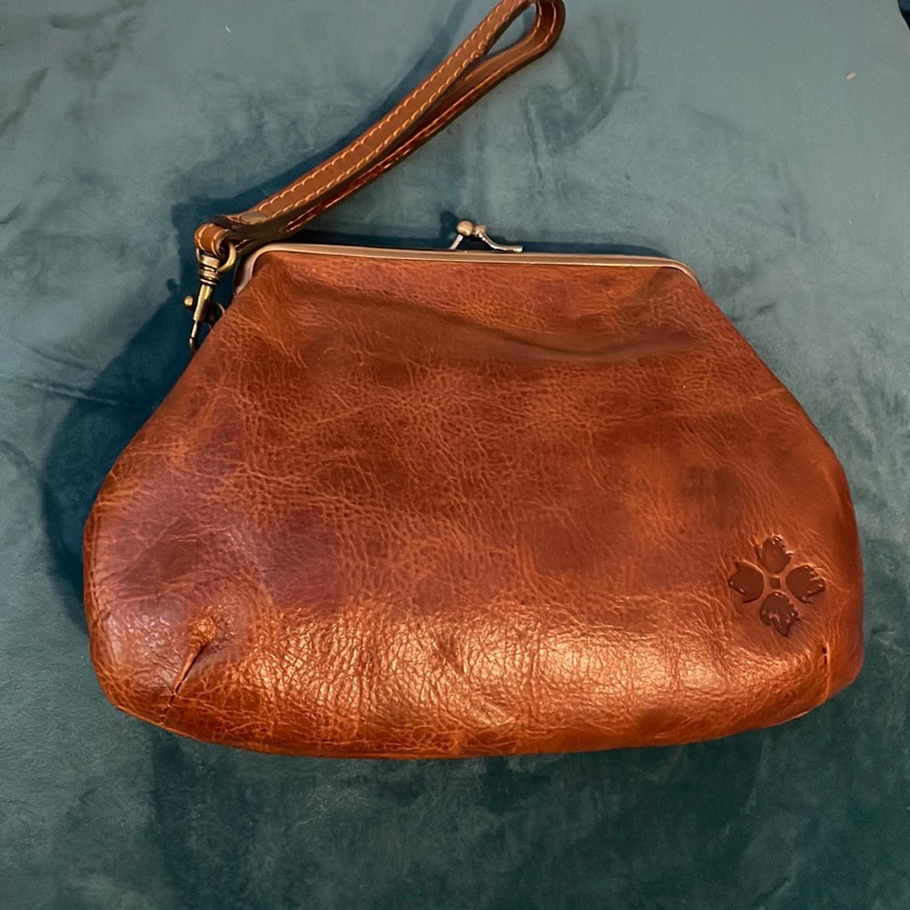 Patricia Nash Savena Leather Wristlet P24106 Cognac